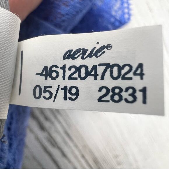 Aerie Bralette Women’s Medium Periwinkle Blue Lace Racerback Padded Bra Top - Picture 9 of 9